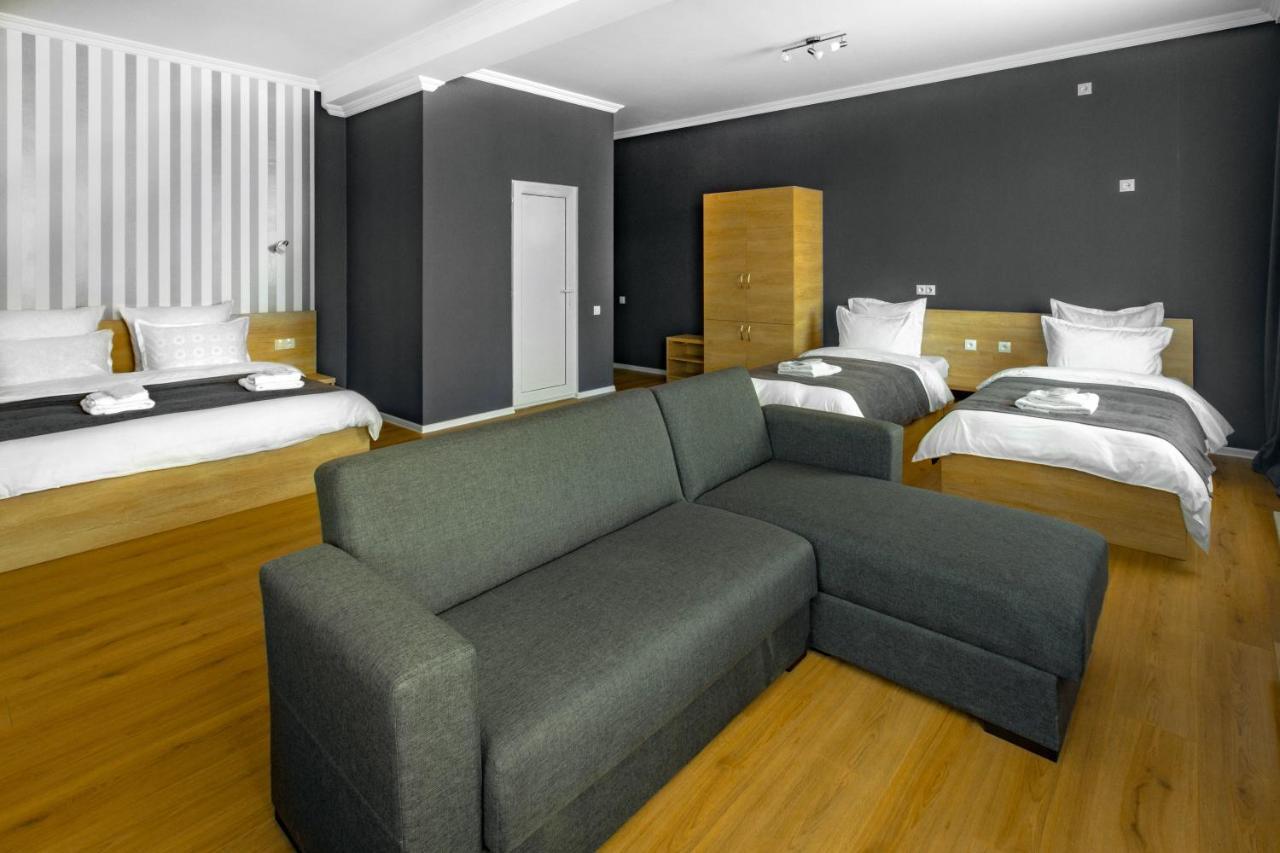 Hotel Caucasus 博尔若米 外观 照片